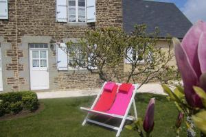 Maisons de vacances Gites de la Croix du Bourg : photos des chambres