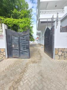 Njema House 3 minutes to Kongo River