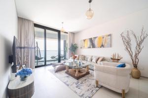 Frank Porter - The Address JBR