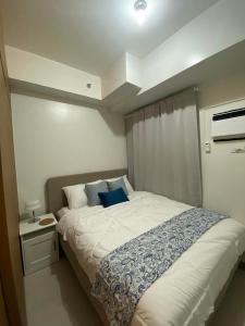 Glam Residences along Samar Avenue