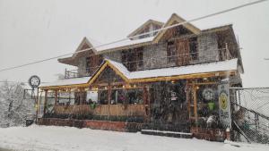 Hikers & Bikers Guest House & Cafe