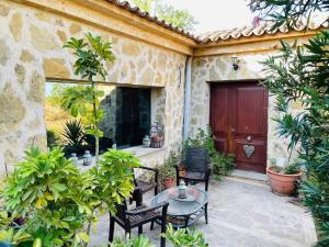 Stunning country villa with Panoramic mountain views