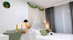 greencottage 1 minute from subway, full option new construction, cooking, Netflix # living a month # business trip