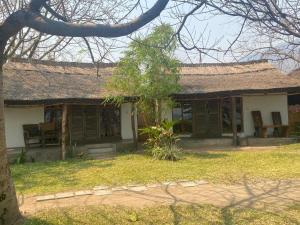 Mgoza Lodge