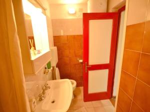 Holiday Home with Garden and shared pool