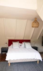 Riverfront Guesthouse and Studio