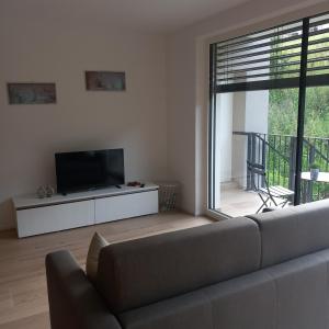 Riflessi sul lago Antico Fienile