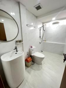 Luxury townhouse with 3 bedrooms and 3 bathrooms in the city center