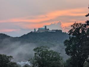 stylisches Apartment im Villenviertel