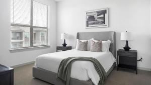 Landing Incredible 2BD Pool Gym