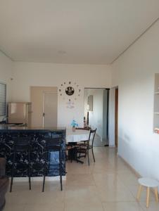 Casa no Riviera de Santa Cristina 1 com Piscina em Arandu