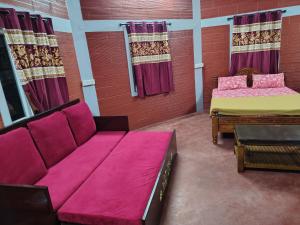 Pondicherry Greenfields-Farm Stay-Villa-Swimming pool