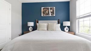 Landing Spectacular 1BD Gym Clubhouse