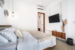 ArunaVilla Brand New 2BR Private Villa Legian Kuta