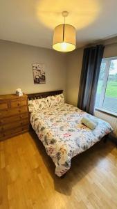 BALLYHOURA, Kildorrery, Beautiful 5 bed quite convenient location