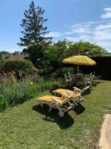 Les Grillons Maison cozy avec grand jardin