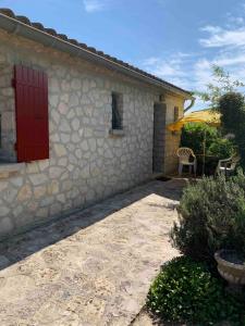 Les Grillons Maison cozy avec grand jardin