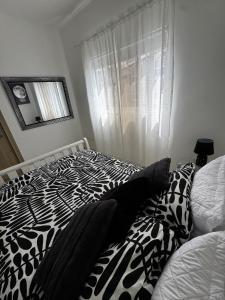 Penthouse with Jacuzzi Near Beach