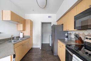 Landing Incredible 2BD Gym Pool