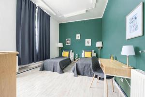 Cozy Central Two-Bedroom Apartment