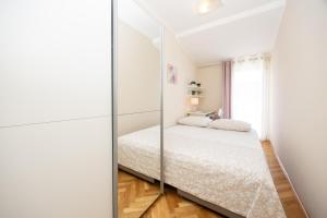 Casa di Miraya with Pool