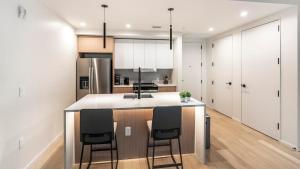 Landing Modern 1BD Gym Yoga Studio