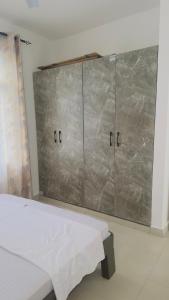 1 Bedroom Elegant Apartment, AC, Fast Wi-Fi, Modern & Cozy