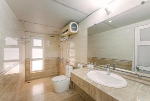 Tràn ngập ánh sáng, thiên nhiên, bếp rộng, 2 giường, 350m từ Hồ Hoàn Kiếm