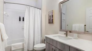 Landing Stunning 1BD in Bricktown