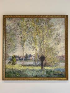 House in Windsor - Free Private Parking and EV-Charging