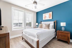 Landing Stylish 1BD Game Room Pool