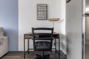 Landing Chic 1BD Gym Pool