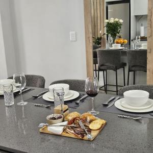 Luxury apartment at Westpoint, Sandton