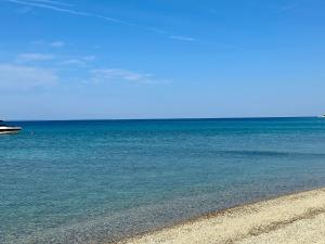 Stunning beachfront villa for rent