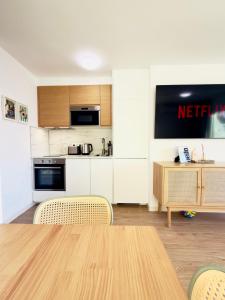 Beachkeys House - Flat in Las Americas, sea&pool view