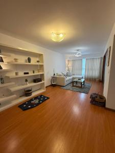 Departamento de Lujo y Tranquilidad en Moraflores