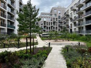 Elegant Prague Flat with Balcony, Workspace, Garage
