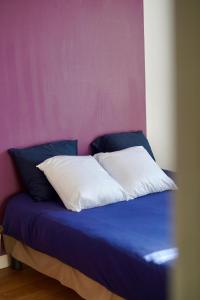 CHEZ TRICIA, 3min de la gare, jardin, 20min de Disney