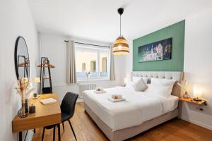 Wohlfühlapartment, Zentral, 200m zur UNI, Parkplatz, Boxspringbetten, Massagesessel, Nespresso, LAN & WIFI