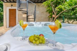 Villa Nancy with jacuzzi