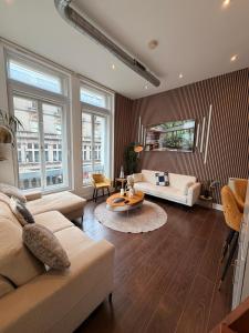 St Mary Street Apartment-Central with Castle View