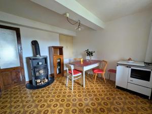 LArco di Bruna - Apartment with View and Garden