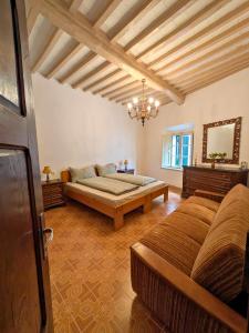 LArco di Bruna - Apartment with View and Garden