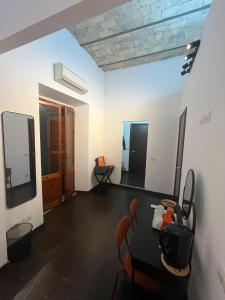 Roomes - 3x4 San Giovanni