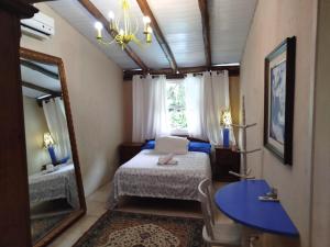 Casa condomínio piscina frente SURFLAND