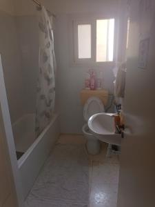 1 room at sharing flat