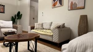 Luxurious GEM and PYRAMIDS view