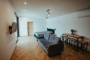 Ubytovanie pod hradom s jacuzzi a saunou