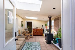 Multi-level home near Squareone, Airport, 3Parking