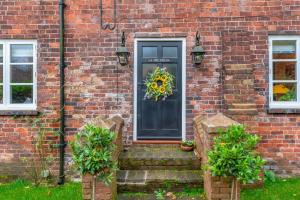 Cottage Retreat - Fireplace & Garden near Ironbridge